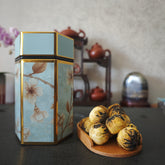 Golden Silk HuangJu Chrysanthemum black tea ball